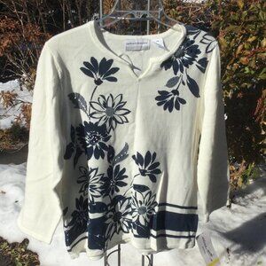 Alfred Dunner Blue Sequin Flrol on White Sweater Top